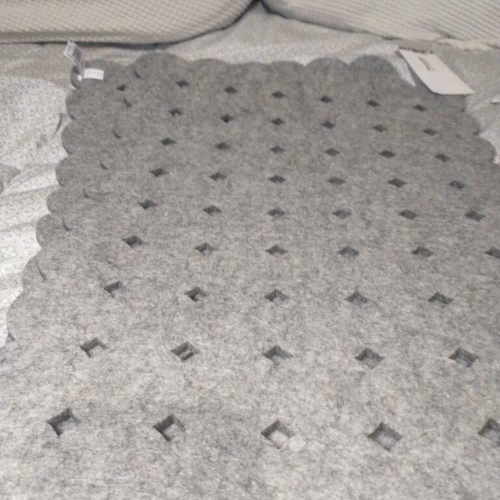 Placemats